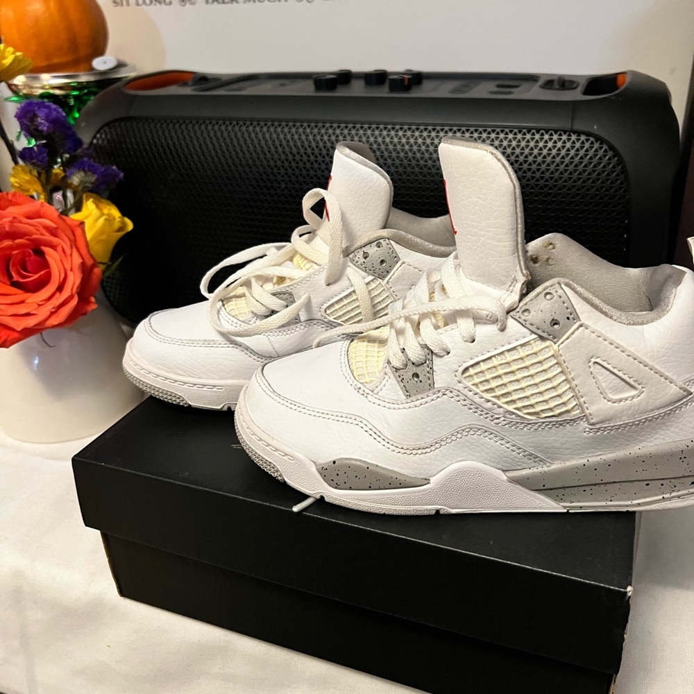 Retro 4❌SOLD❌